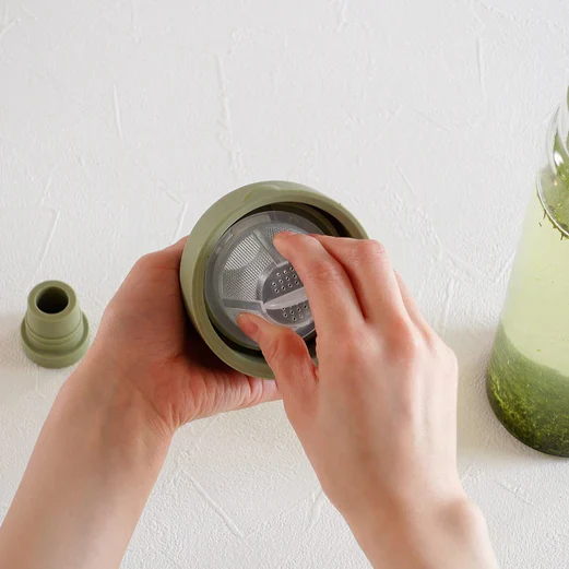 Hario Filter-in Bottle For Cold Brewed Tea - Image 2